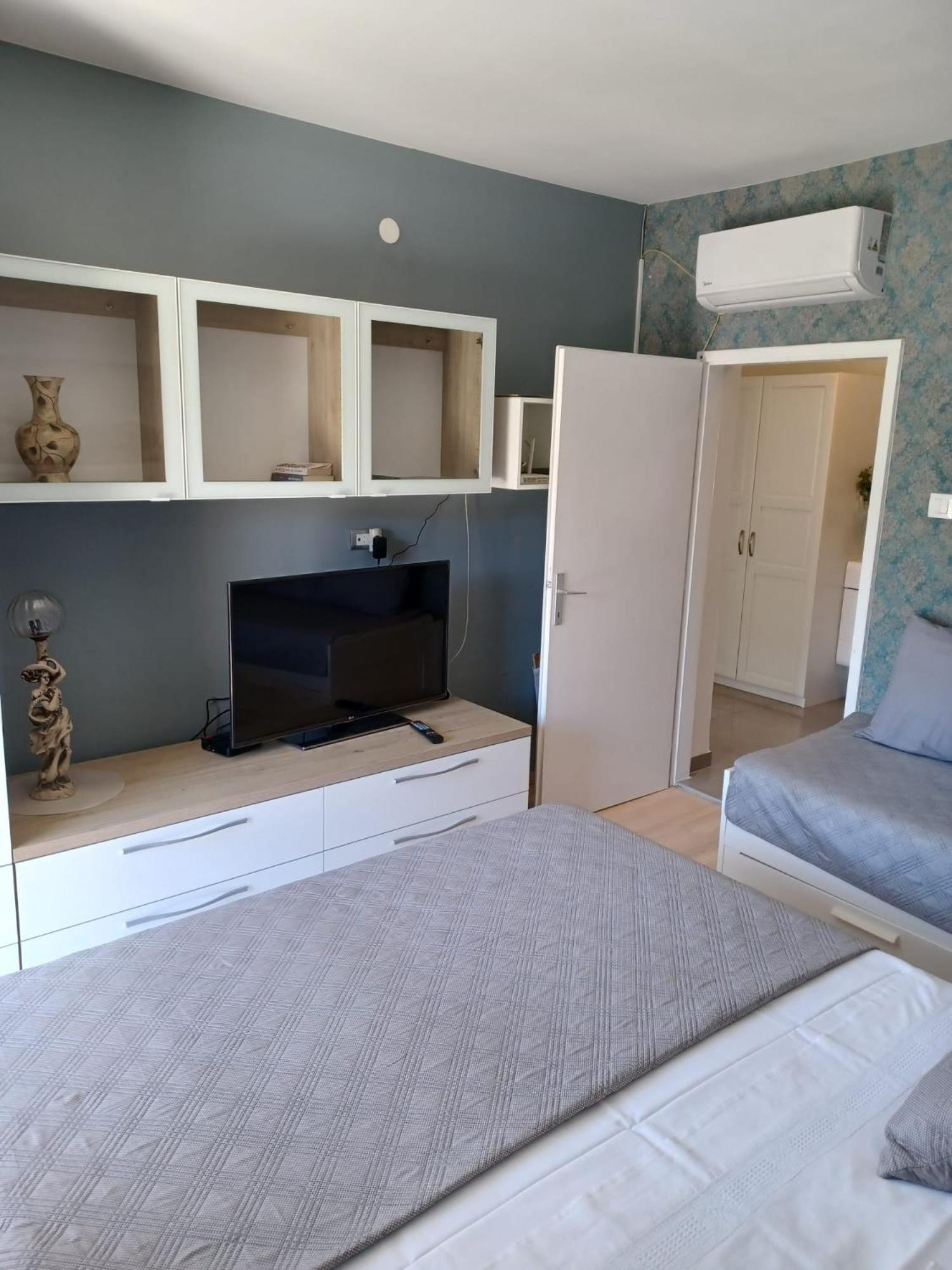 Studio Apartman Marija トロギール エクステリア 写真